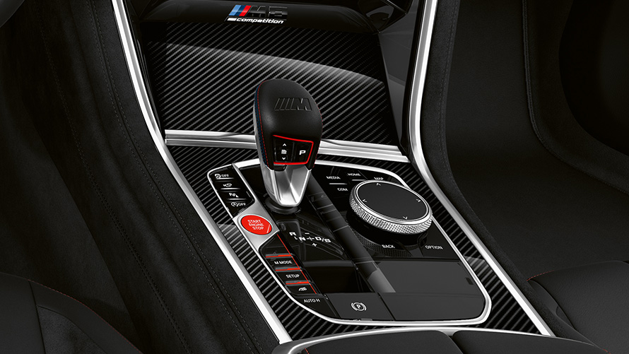 O BMW M8 Competition Gran Coupé, F93, LCI, atualização, 2022, posto de condução, interior