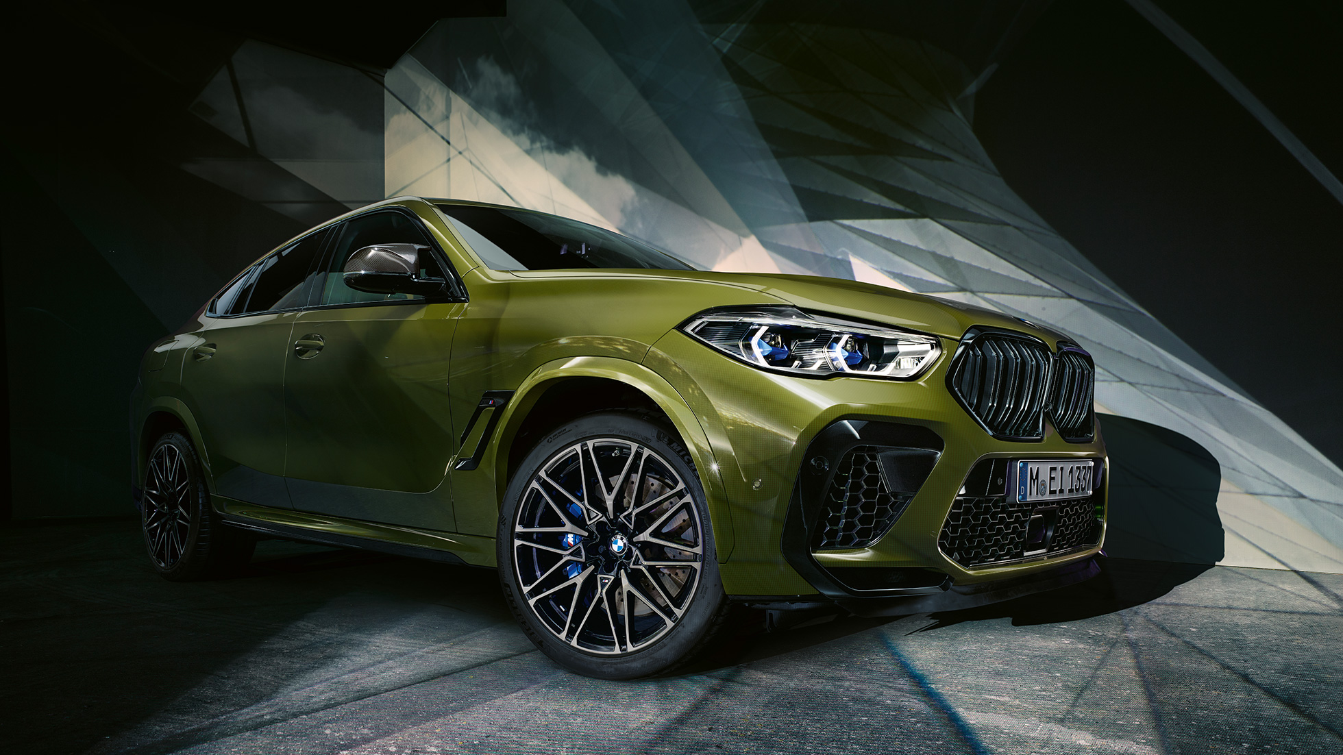 Bmw x6 urban green